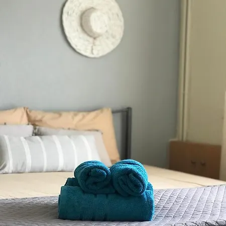 דירה Georgia's Cozy #1 קאבאלה