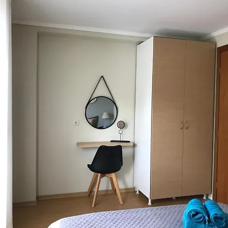 דירה Georgia's Cozy #1 *